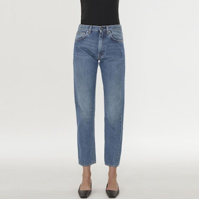 (W) TOTEME 中腰直筒扭边牛仔裤水洗蓝色. 211232740405 Lookbook (W) TOTEME 中腰直筒扭边牛仔裤水洗蓝色. 211232740405