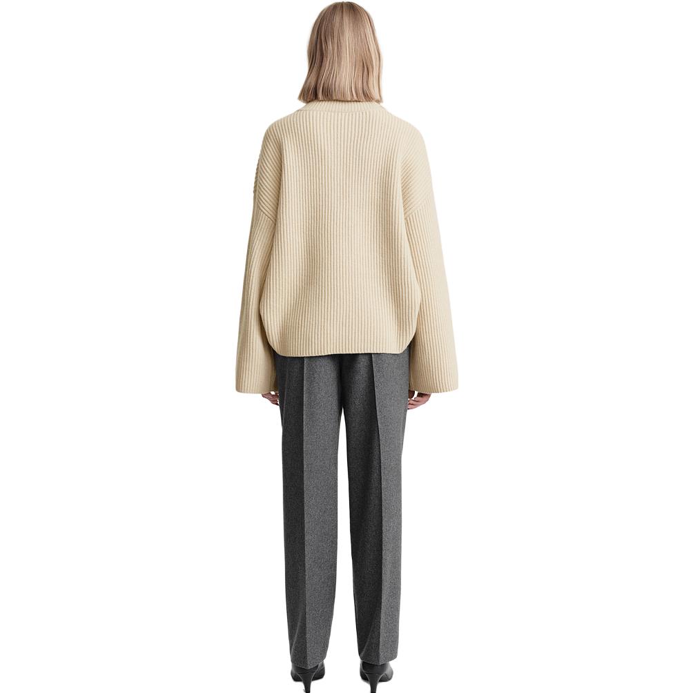 Purchase (W) TOTEME 极简主义罗纹高领毛衣 石米色 234WRTWTP160YA0007009