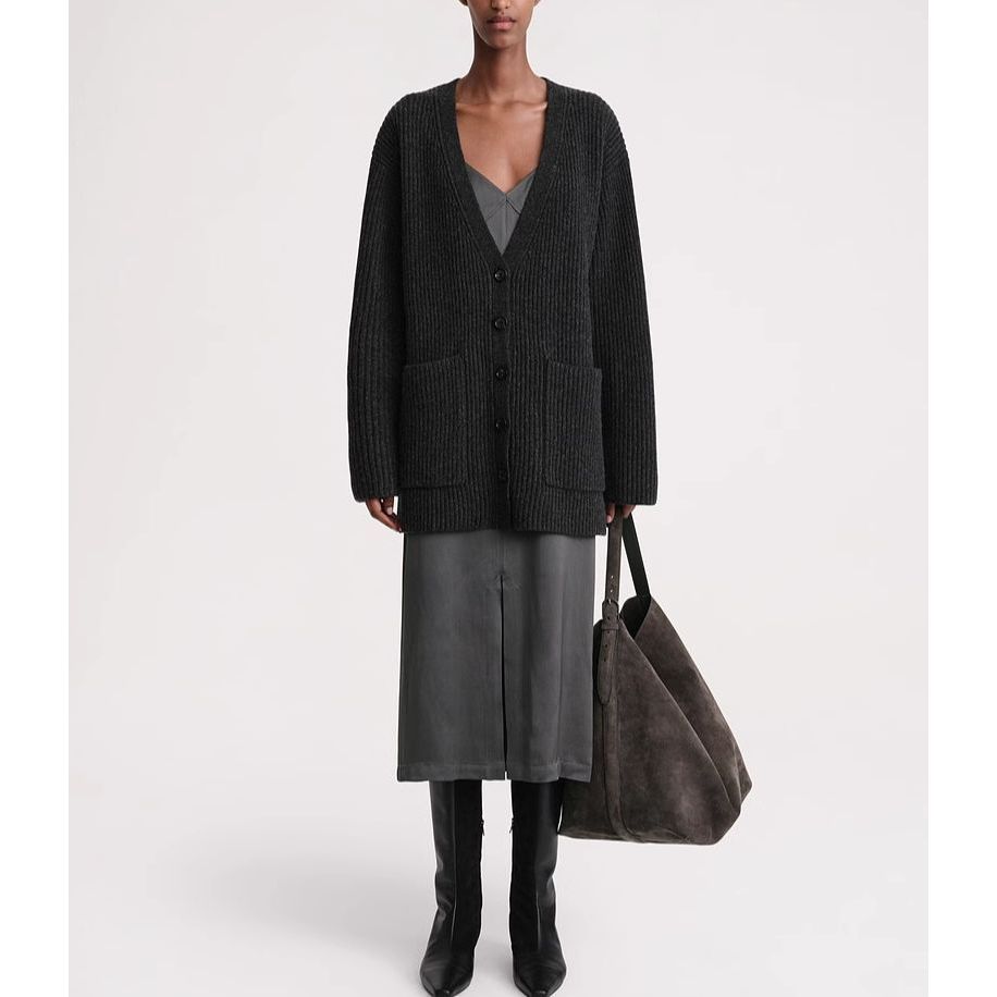 Details for (W) TOTEME V领罗纹针织毛衣 灰色混纺. 234WRTWTP162YA0007019