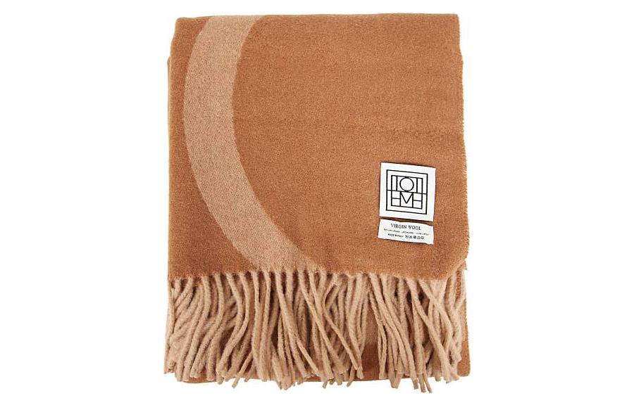 Shop (W) Toteme 流苏字母印花羊毛围巾 女士 - 棕色. 224882807957