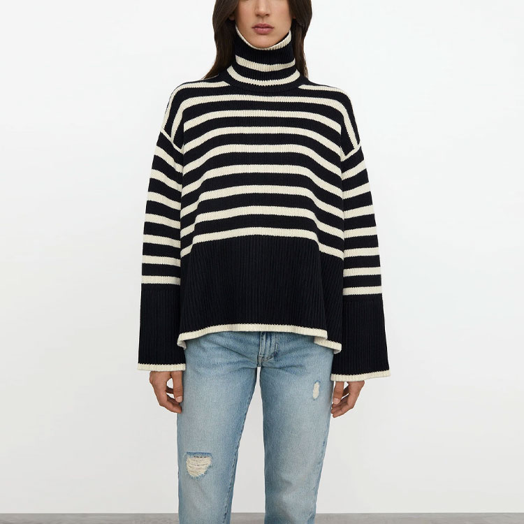 Lookbook (W) TOTEME FW21 黑色羊毛高領條紋毛衣 白色條紋設計 212562758210