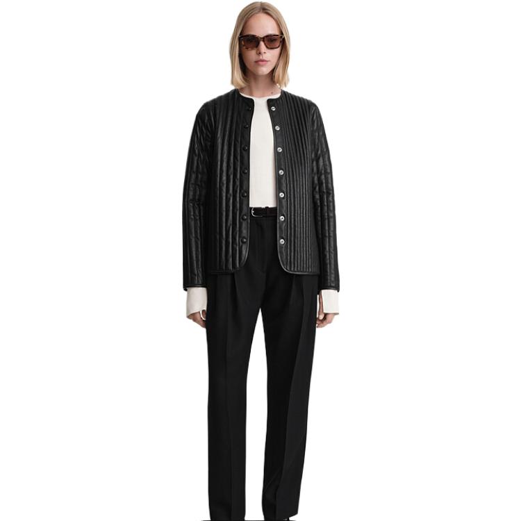 Lookbook (W) Chaqueta Acolchada Negra de Mujer TOTEME 234WRTWOU202LE0026001