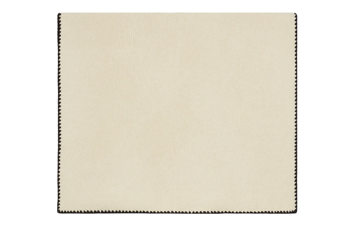 (Women) TOTEME Solid Woven Shawl Women’s White. 241WSC1233YA0004007