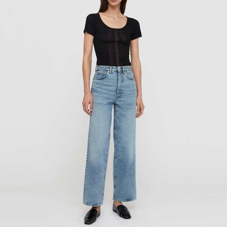 Lookbook (W) TOTEME SS22 Jeans Flare High-Waist Cropped - Denim Biru Basuh. 222230741485