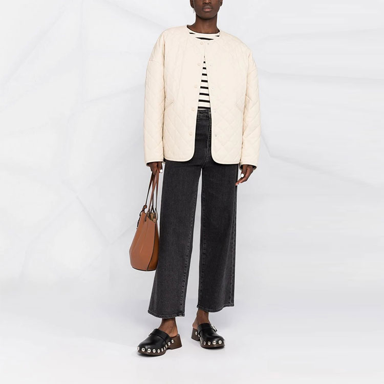 Lookbook (W) TOTEME SS22 女裝菱形絎縫外套 輕麥色 223177222752