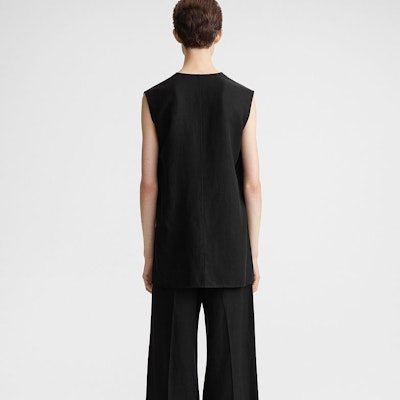 (W) TOTEME SS24 Baju Tank Top Hitam Tanpa Lengan V-Neck Longgar Klasik. 242WRT1462FB0159001 Shop (W) TOTEME SS24 Baju Tank Top Hitam Tanpa Lengan V-Neck Longgar Klasik. 242WRT1462FB0159001