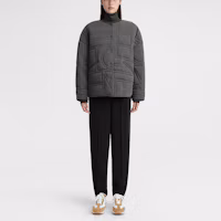 Lookbook (W) TOTEME SS24 淺灰色寬鬆針織夾棉外套 週末限定系列. 241WRO1116FB0139019