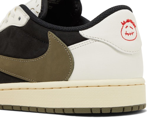 (Women) Travis Scott x Air Jordan 1 Low OG 'Olive' DZ4137-106 4