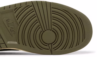 (W) Travis Scott x Air Jordan 1 Low OG 'Olive' Lelaki DZ4137-106 Sizing (W) Travis Scott x Air Jordan 1 Low OG 'Olive' Lelaki DZ4137-106