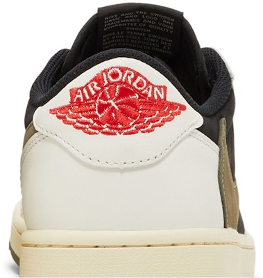 (Women) Travis Scott x Air Jordan 1 Low OG 'Olive' DZ4137-106 1