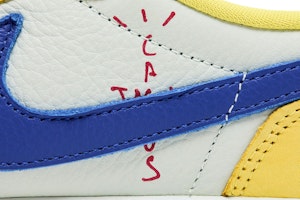 (W) Travis Scott x Air Jordan 1 Retro Low OG SP 'Canary' Kuning DZ4137-700 3