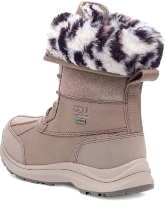 (W) 어그 아디론댁 III 카키 그레이 (UGG 아디론댁 3 카키그레이 is shorter) 1130311-SYGR Lookbook (W) 어그 아디론댁 III 카키 그레이 (UGG 아디론댁 3 카키그레이 is shorter) 1130311-SYGR
