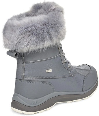 UGG Adirondack Boot III Fluff 雪地靴 女款 藍灰色 Shop UGG Adirondack Boot III Fluff 雪地靴 女款 藍灰色