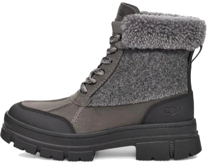 women-ugg-short-boot-cozy-warm-fashion-pointed-toe-black-1143858-chrc
