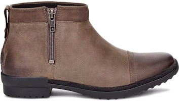 (W) UGG Attell 'But Zip Kulit Perang Gelap' 1103832-MLE Order (W) UGG Attell 'But Zip Kulit Perang Gelap' 1103832-MLE