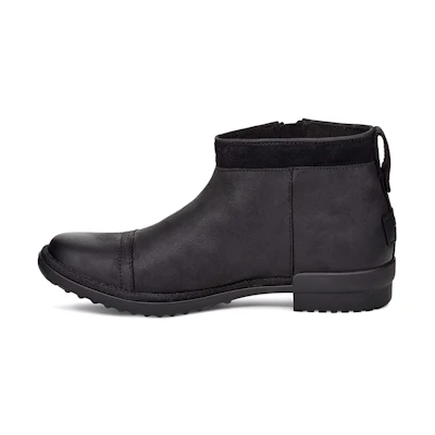 (W) UGG Attell Boot 'Black'