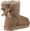 Shop (W) (여성용) UGG 미니 베일리 보우 II 스노우 부츠 라이트 브라운 1016501-ALP 1016501-ALP