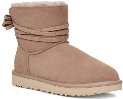 UGG Bailey 牛反絨 英倫簡約 短中筒 雪地靴 女款 櫸木色 Lookbook UGG Bailey 牛反絨 英倫簡約 短中筒 雪地靴 女款 櫸木色