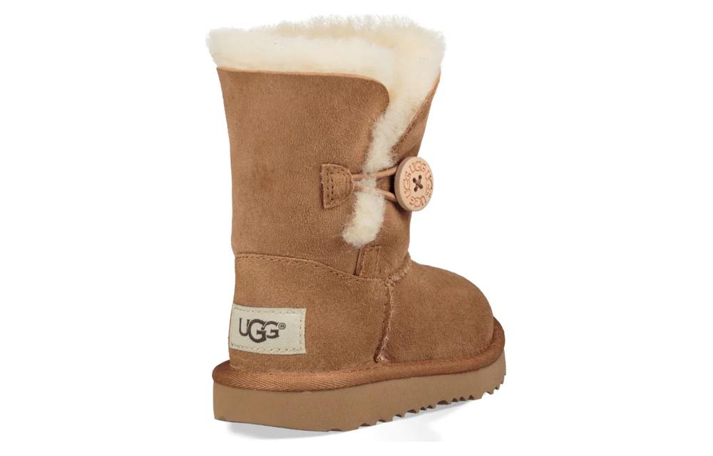 Lookbook (Women) UGG Bailey Button Snow Boots Brown 5803W-CHE