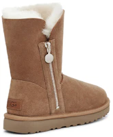 Shop UGG Bailey Zip Short 貝莉短款加絨拉鍊雪地靴 女款 栗子棕