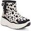 Lookbook UGG Ca805 Classic Dalmatian Fleece Lapik Hitam Putih 1121036-OWBL