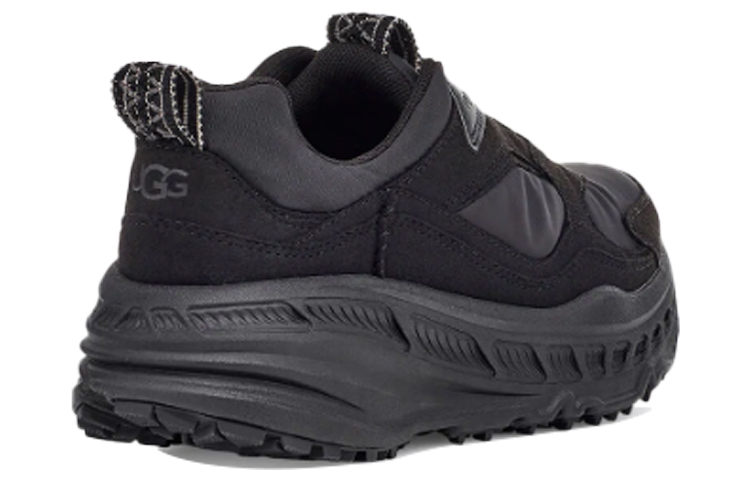 Shop (W) UGG CA805 집업 스포츠 슈즈 (블랙) 1116311-BLK