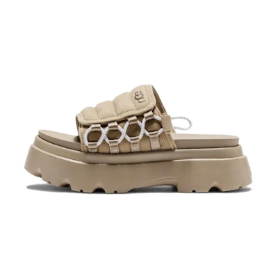 (W) UGG Callie Sandal 'Sand'