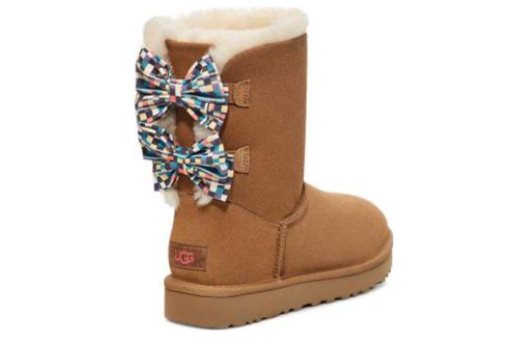 Shop (W) Sepatu Bot Salju UGG 'Brown' dengan Pita Kotak-kotak 1138131-CHE