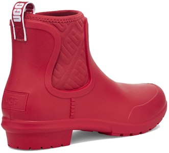 (W) UGG Chevonne Chelsea Boot 'Keselesaan Merah' 1110650-RED Lookbook (W) UGG Chevonne Chelsea Boot 'Keselesaan Merah' 1110650-RED