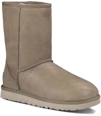 (W) UGG 经典短款皮质靴子 1006594-FEA Lookbook (W) UGG 经典短款皮质靴子 1006594-FEA