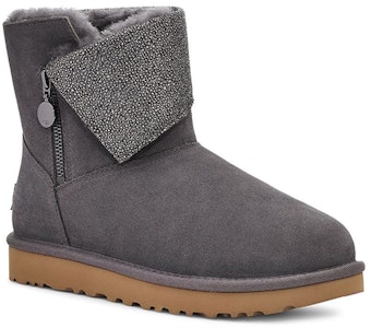 (W) UGG Clásicas Caviar Mini Gris 1112498-DGRY Lookbook (W) UGG Clásicas Caviar Mini Gris 1112498-DGRY