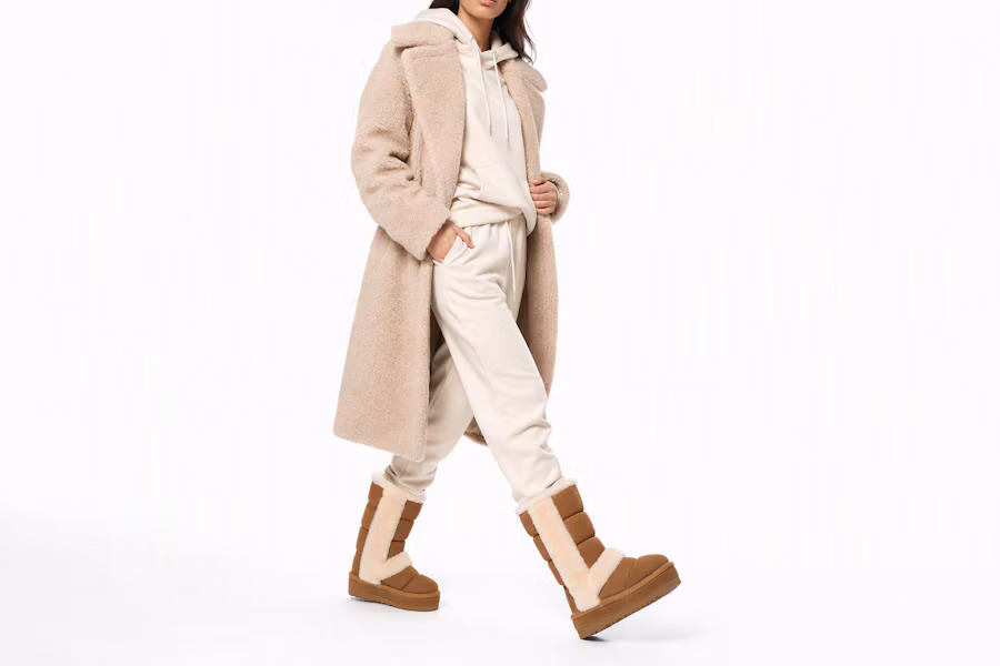 UGG 皮革 圓頭套筒 高筒靴 女款 棕色 Order UGG 皮革 圓頭套筒 高筒靴 女款 棕色