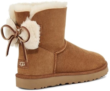 (W) UGG Classic Double Bow Mini 'Coklat' 1103652-CHE Lookbook (W) UGG Classic Double Bow Mini 'Coklat' 1103652-CHE