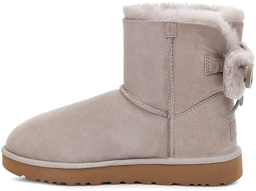 women-ugg-classic-dudble-bow-mini-snow-boots-1103652-goa