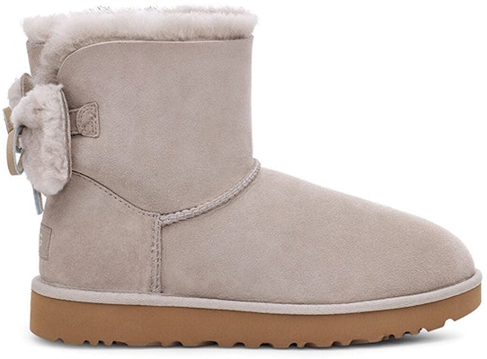 (W) UGG クラシックダブルボウミニ (UGG Kurashikku Daburu Bou Mini) 1103652-GOA Order (W) UGG クラシックダブルボウミニ (UGG Kurashikku Daburu Bou Mini) 1103652-GOA