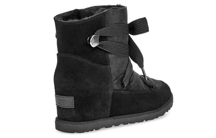 Shop (W) UGG Classic Femme Boot Salju Hitam dengan Tali 1104612-BLK