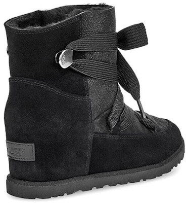 (W) UGG Classic Femme Boot Salju Hitam dengan Tali 1104612-BLK Shop (W) UGG Classic Femme Boot Salju Hitam dengan Tali 1104612-BLK