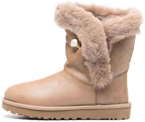 (W) UGG Classic Fluff Pin 'Coklat' 1105610-APRL Buy (W) UGG Classic Fluff Pin 'Coklat' 1105610-APRL
