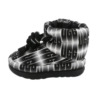 (W) UGG Classic Maxi Wavelength Short Boot 'Black White'