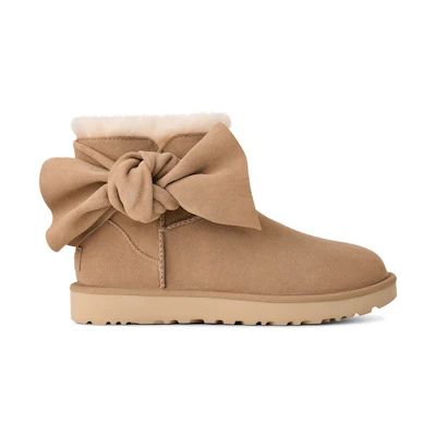 (W) UGG Classic Mini Bow Boot 'Sand'
