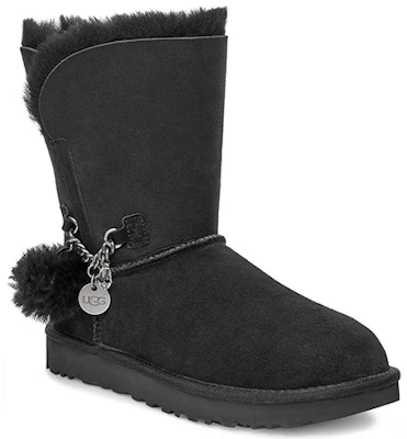 UGG 經典迷你吊飾靴 女款 黑色 Lookbook UGG 經典迷你吊飾靴 女款 黑色