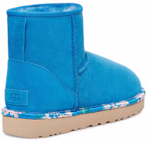 Shop UGG 經典迷你花卉雪地靴 女款 藍色