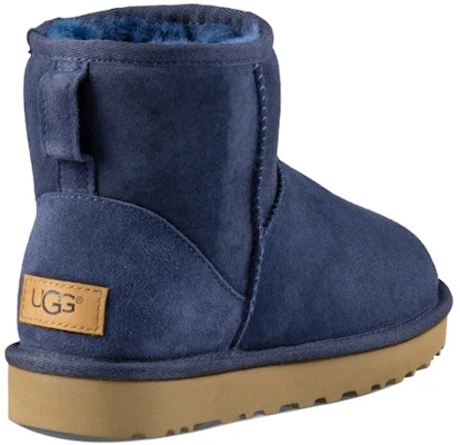 (W) UGG 经典迷你 II 靴子 深蓝色 1016222-NAVY Shop (W) UGG 经典迷你 II 靴子 深蓝色 1016222-NAVY