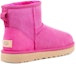 Shop UGG 經典迷你 II 雪地靴 女款 玫紅色