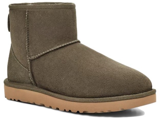 (W) UGG Classic Mini II Boot Hijau Lumut 1016222-MSG Lookbook (W) UGG Classic Mini II Boot Hijau Lumut 1016222-MSG