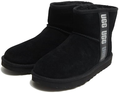 (W) UGG Classic Mini II Boot Logo Sisi Hitam 1134962-BLK Order (W) UGG Classic Mini II Boot Logo Sisi Hitam 1134962-BLK