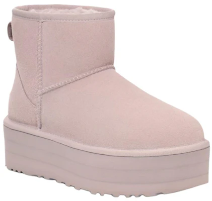(W) UGG 厚底迷你经典靴 ''淡烟灰'' 1134991-PSK Lookbook (W) UGG 厚底迷你经典靴 ''淡烟灰'' 1134991-PSK