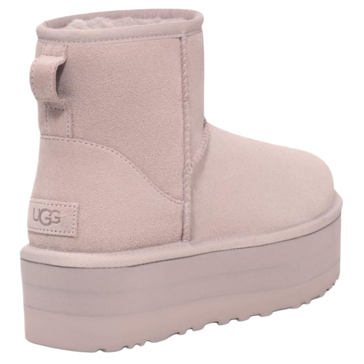 Shop (W) UGG 厚底迷你经典靴 ''淡烟灰'' 1134991-PSK