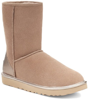 (Women) UGG Classic Short Shine 1120878-BCHW Lookbook (Women) UGG Classic Short Shine 1120878-BCHW