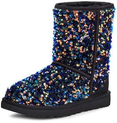 (W) UGG 클래식 숏 스텔라 스팽글 블랙/블루 부츠 1112514-BLK Lookbook (W) UGG 클래식 숏 스텔라 스팽글 블랙/블루 부츠 1112514-BLK